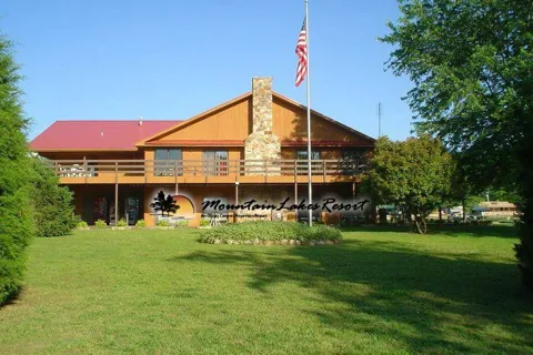 Mountain Lakes Resort