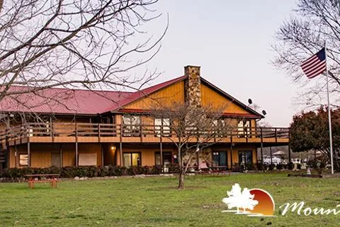 Mountain Lakes Resort