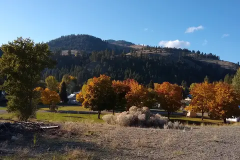 Kozy Kabins And RV Park