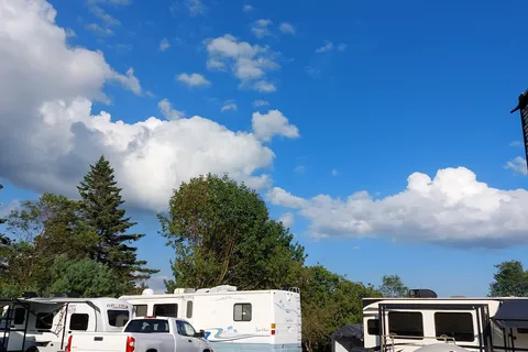 Fishermans Cove RV and Campground