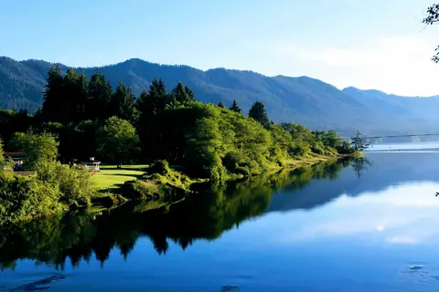 Quinalt River Inn