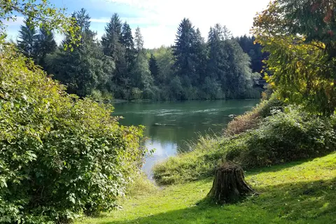 Quinalt River Inn