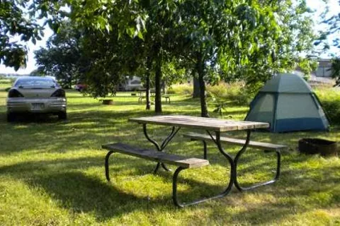 Hickory Oaks Campground