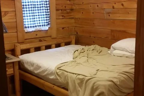 Twin Hollow Campground and Cabins