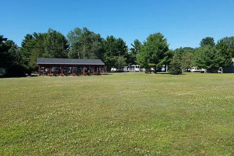 Pine Harbor Campsite