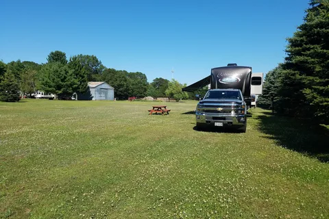 Pine Harbor Campsite