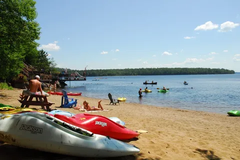 Whitewater Cottage & RV Resort