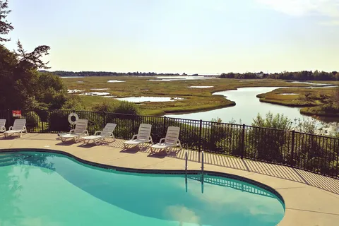 Ocean View Cottage and Campground