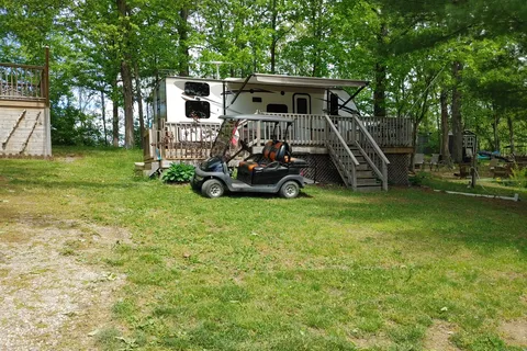 Sun Retreats Cayuga