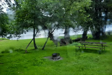 Sun Retreats Cayuga