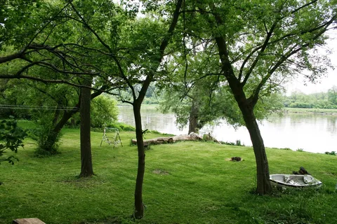 Sun Retreats Cayuga
