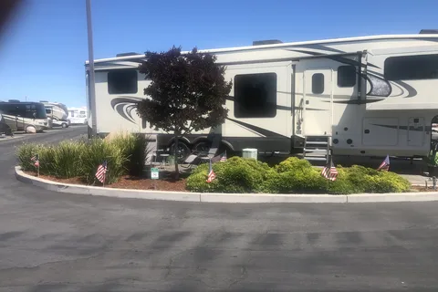 Trailer Villa RV Park
