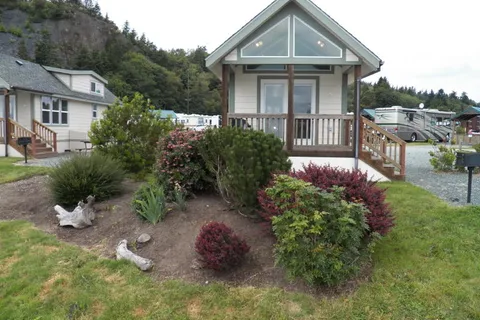 Fidalgo Bay RV Resort, Cabins and Event Venue