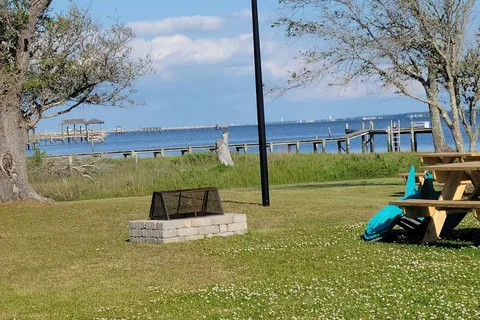 Waters Edge RV Park