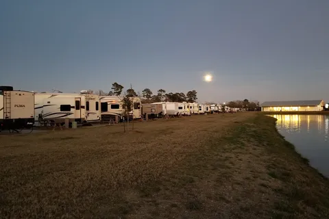 Cedar Grove Park RV Resort