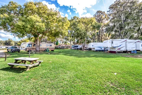 Hide-A-Way Harbor RV Park