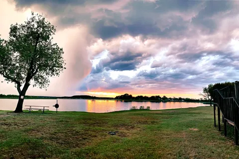 La Mancha Lake Ranch
