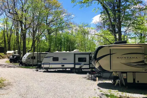 Back Ridge Shadows Campground