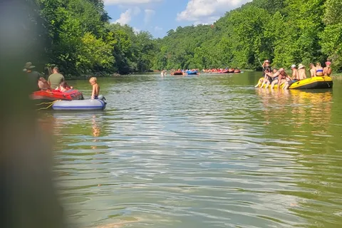 Garrisons River Resort
