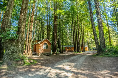 Ramblin' Redwoods Campground and RV Park