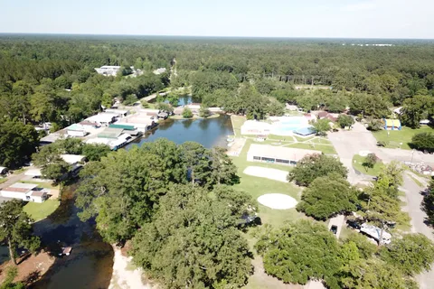 Yogi Bear’s Jellystone Park™ Camp-Resort: Robert