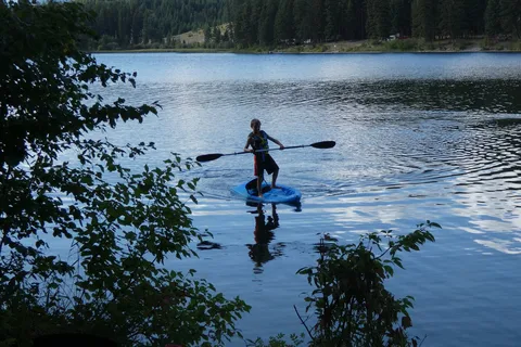 Middle Thompson Lake Rd