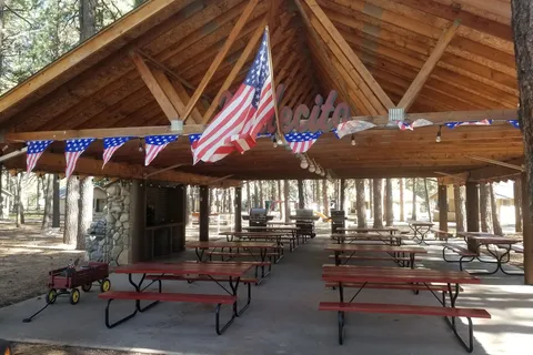 Junction West Vallecito Resort