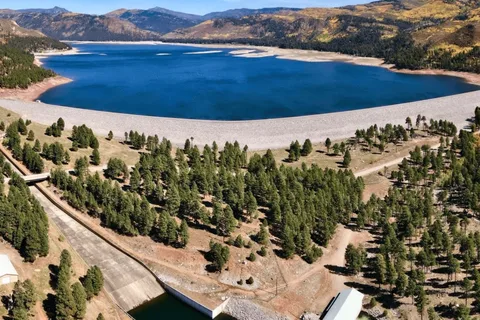 Junction West Vallecito Resort