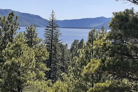 Junction West Vallecito Resort