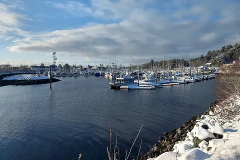 Sealing Cove RV Parking