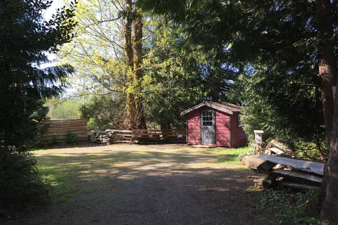 Mowhinna Creek Campground