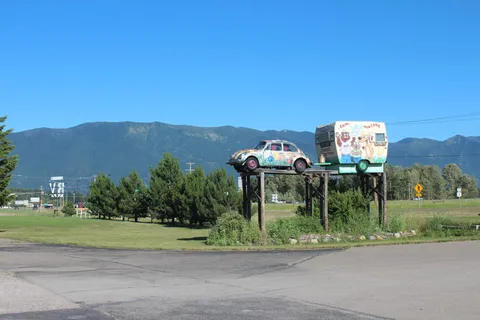 Starry Night Lodging & RV - Glacier