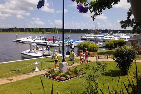 River's Rest Marina & Resort