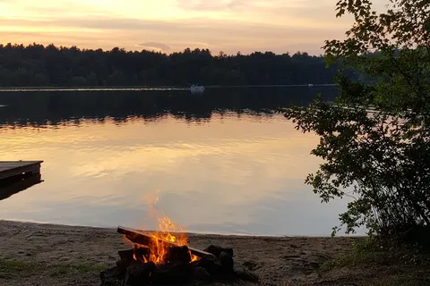 Ayers Lake Family Campground And Cottages