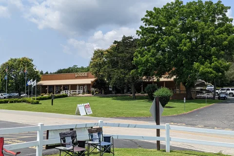 Treasure Lake RV Resort