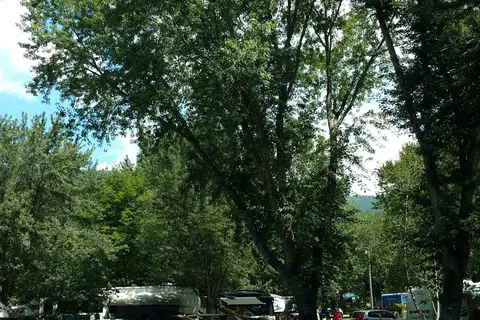 Cullasaja River RV Park