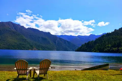 Log Cabin Resort and RV Park
