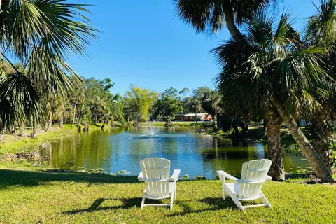 Julia Mobile Home RV Park