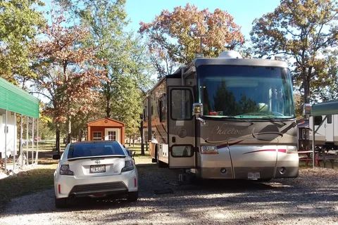 The Oaks of Alba RV Community