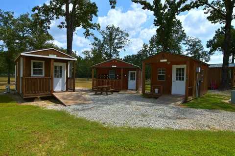The Oaks of Alba RV Community