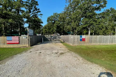 The Oaks of Alba RV Community