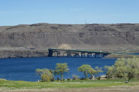 Vantage Riverstone Resort