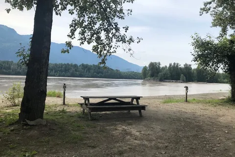 Cheam Fishing Village and Campground