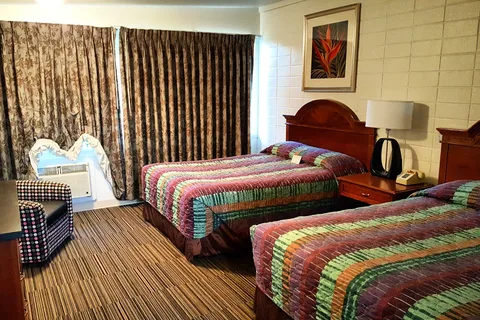 Holiday Lodge Motel and Campground