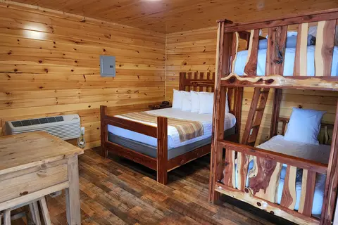 Gatlinburg East / Smoky Mountain KOA Holiday