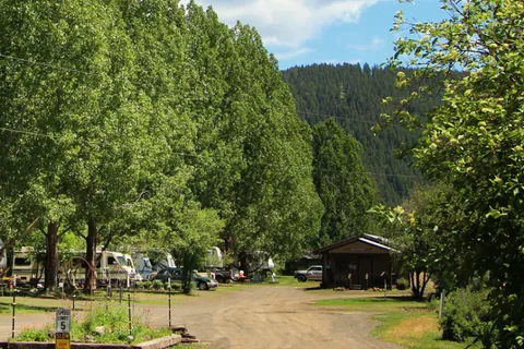 Creekside RV Park & Campground