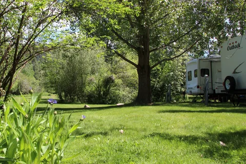 Creekside RV Park & Campground