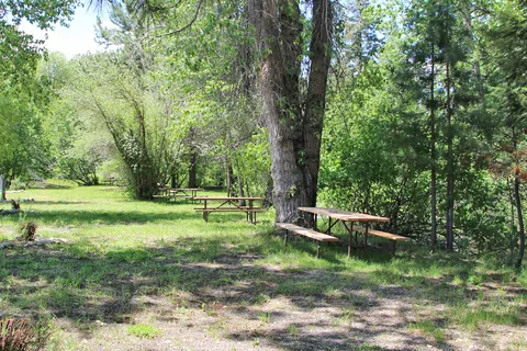 Creekside RV Park & Campground