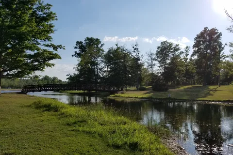 Darien Lakes State Park