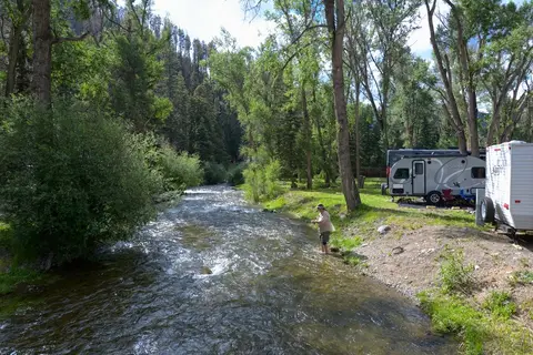 Road Runner RV Resort